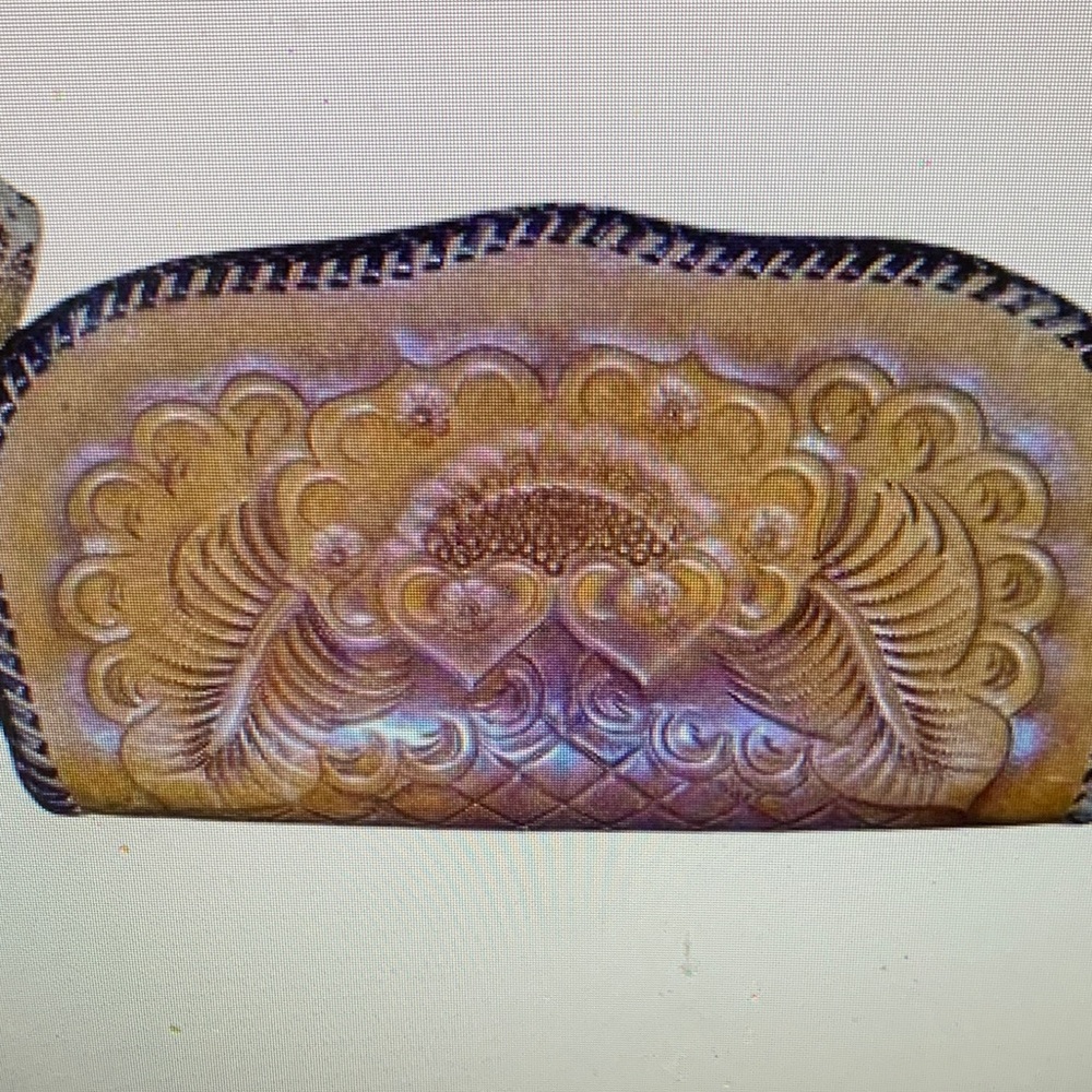 Vintage Western Floral Carved Hand Tooled Leather Patina Clutch Hand Bag Purse